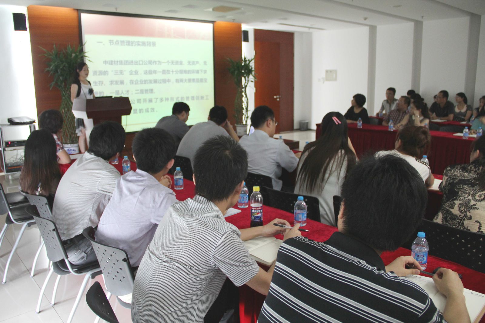 j9����վ�����й����ٷ���վ