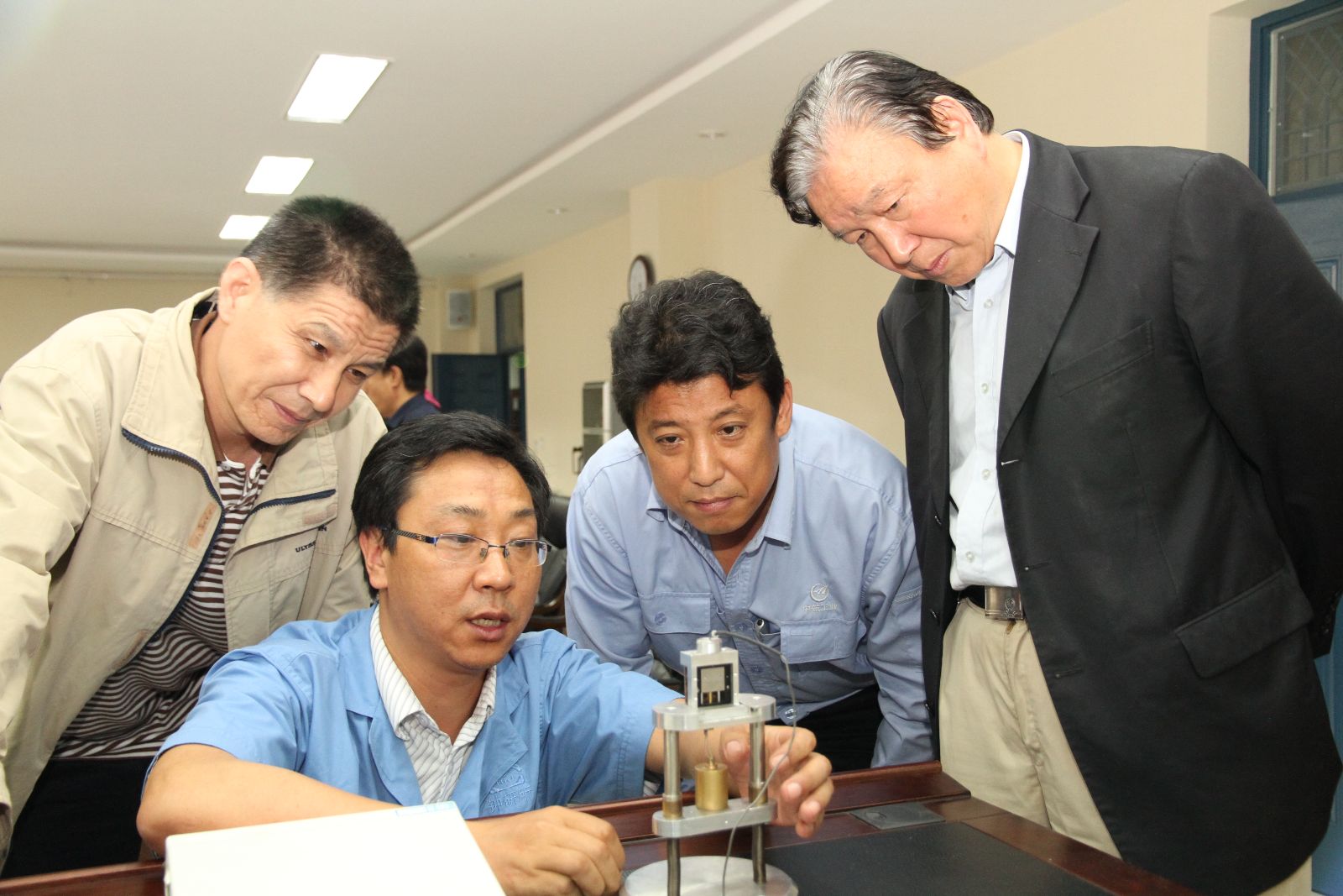 j9����վ�����й����ٷ���վ