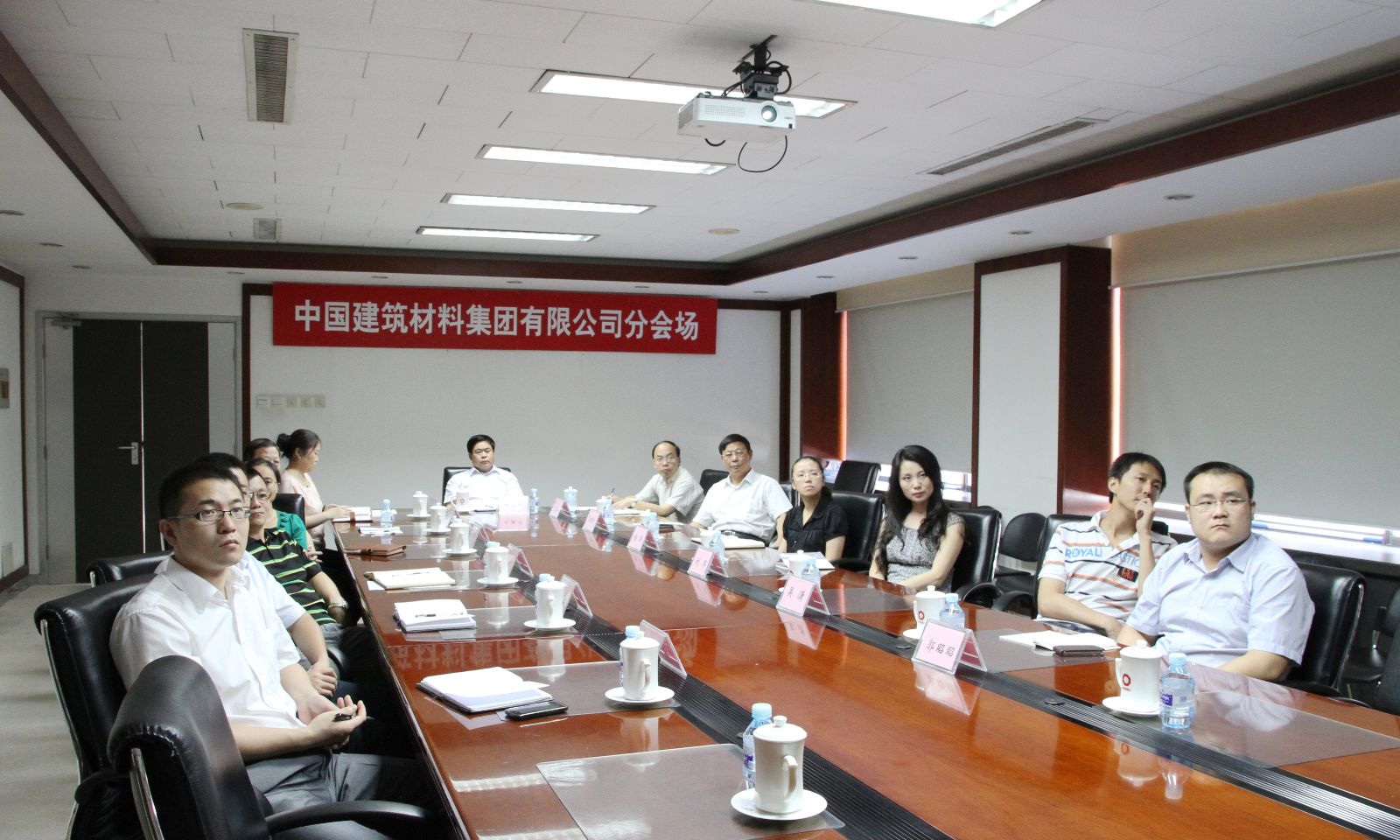 j9����վ�����й����ٷ���վ