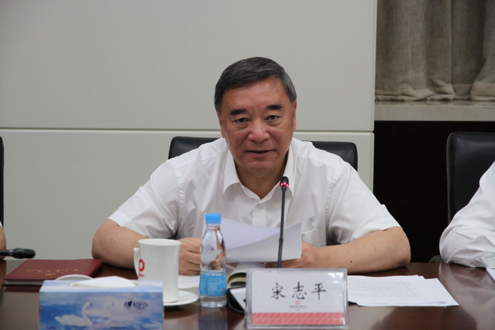 j9����վ�����й����ٷ���վ