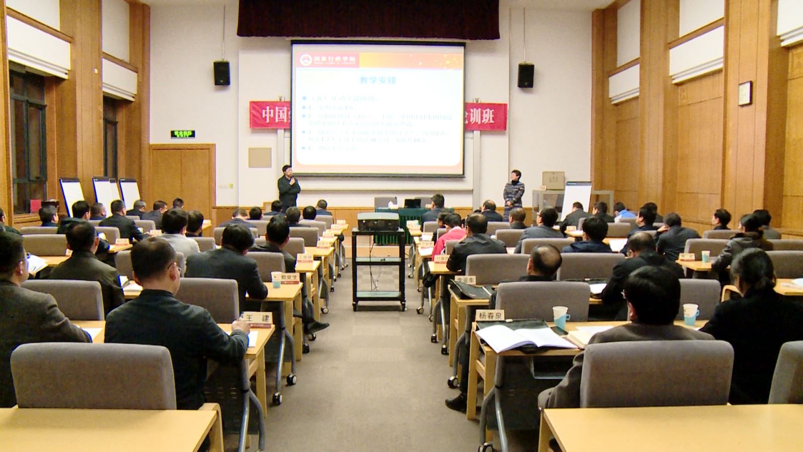 j9����վ�����й����ٷ���վ