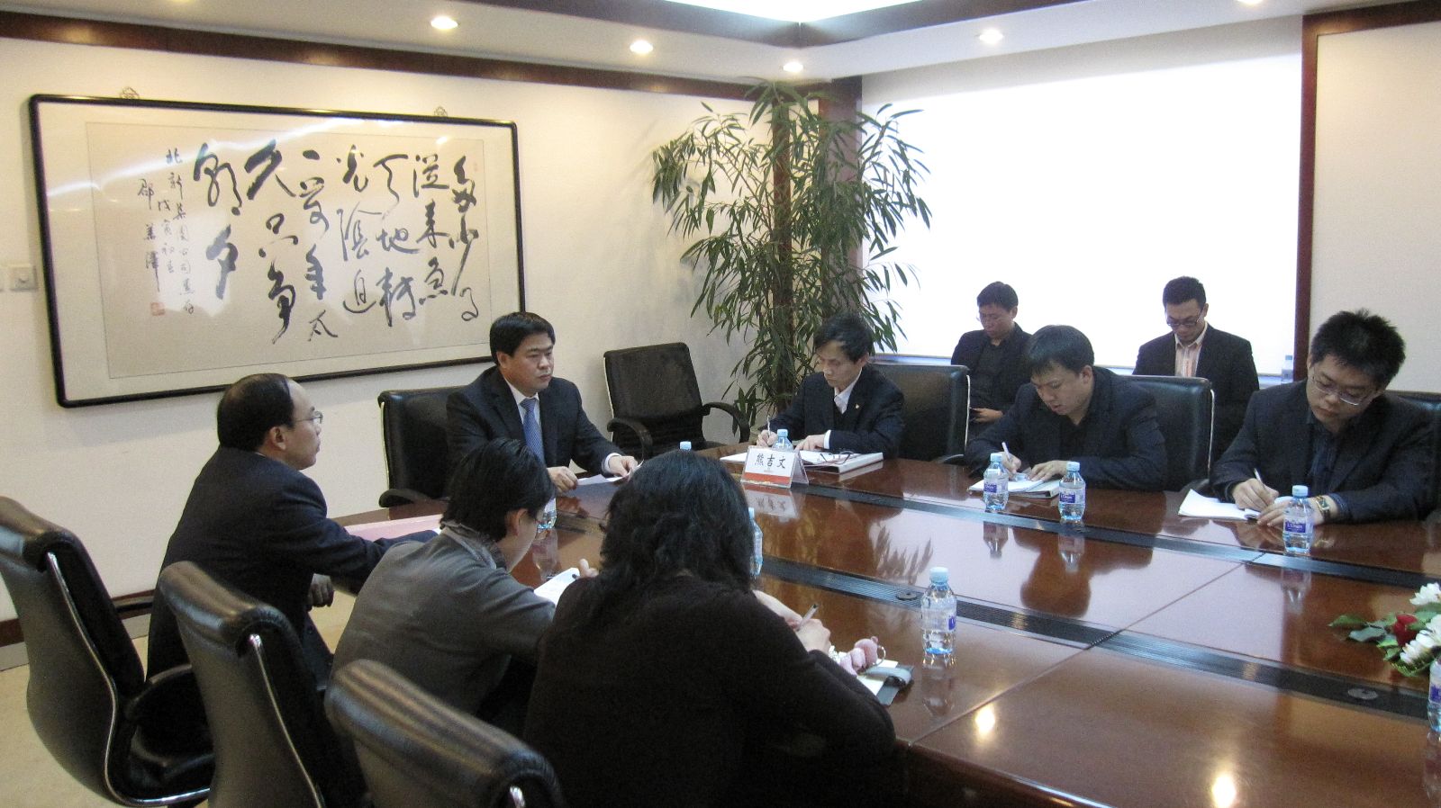 j9����վ�����й����ٷ���վ