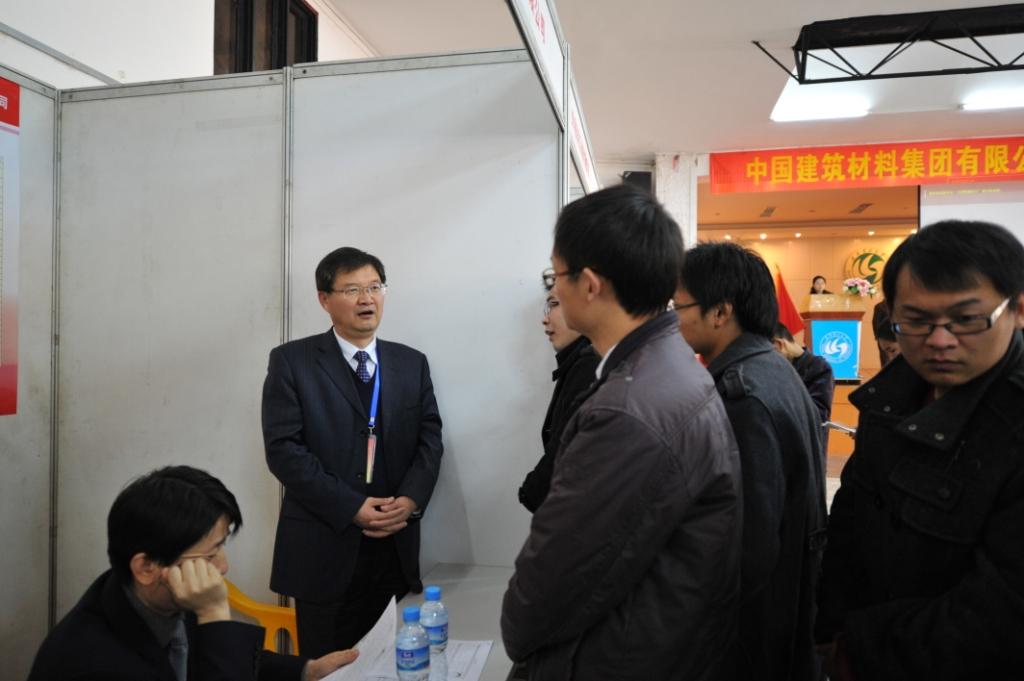 j9����վ�����й����ٷ���վ