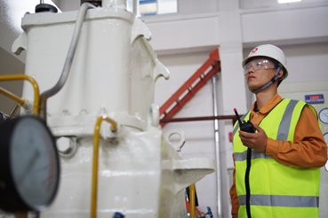 j9����վ�����й����ٷ���վ