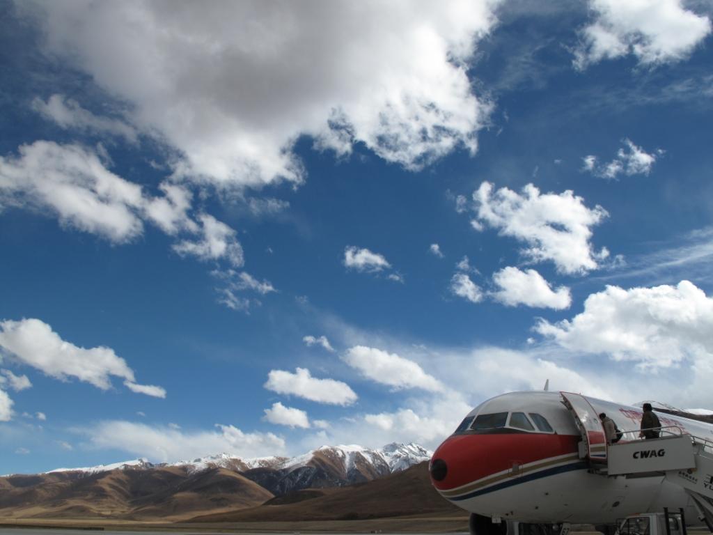 j9����վ�����й����ٷ���վ