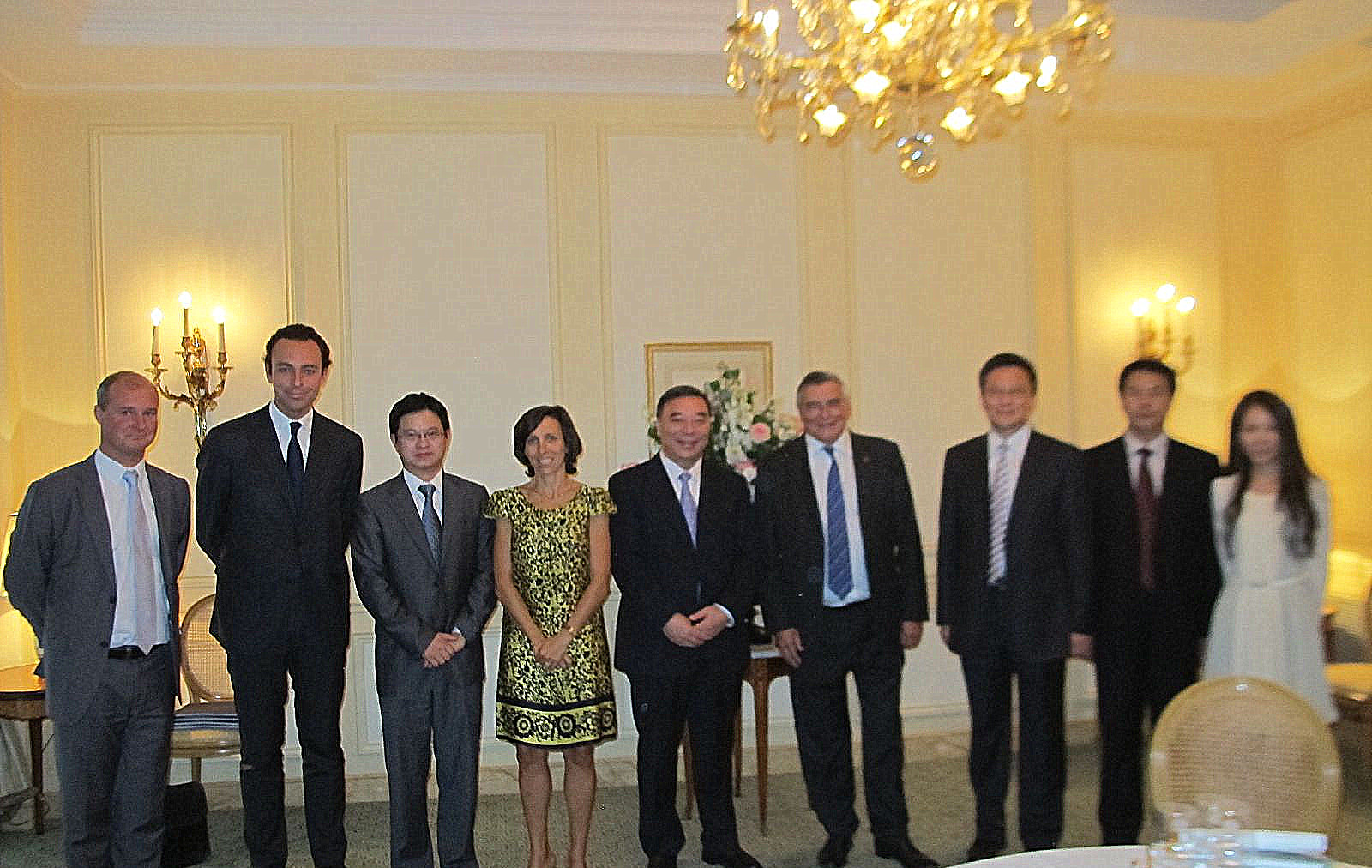 j9����վ�����й����ٷ���վ