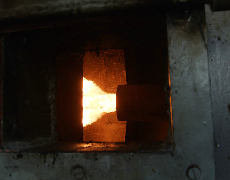 j9����վ�����й����ٷ���վ