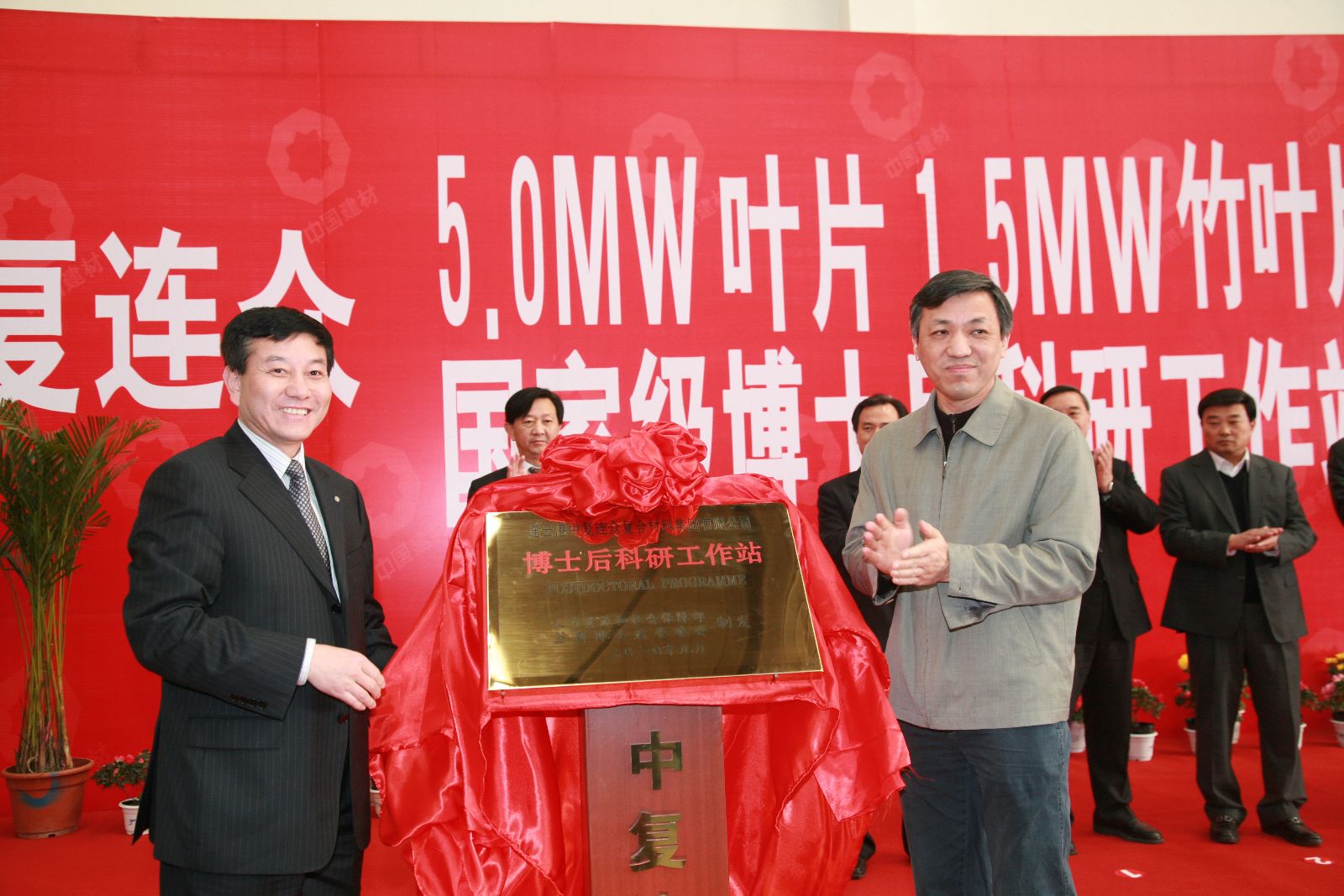 j9����վ�����й����ٷ���վ