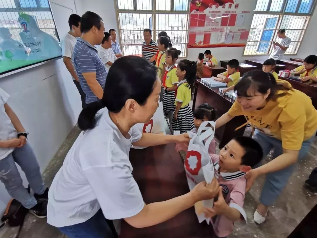 j9����վ�����й����ٷ���վ