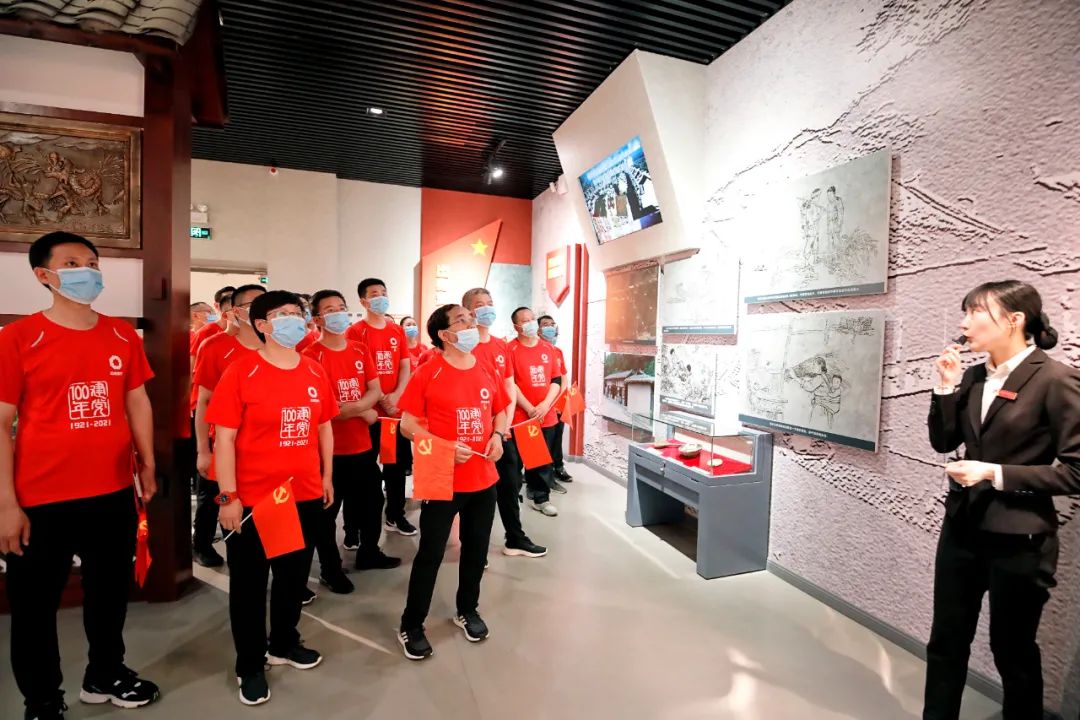 j9����վ�����й����ٷ���վ