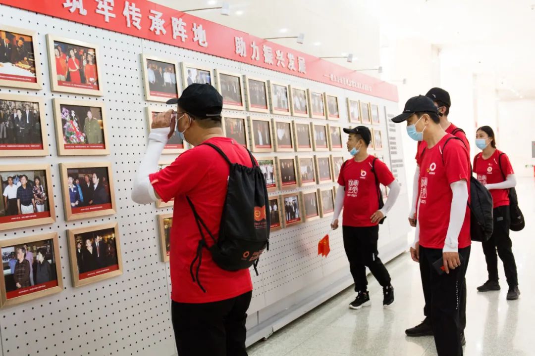 j9����վ�����й����ٷ���վ