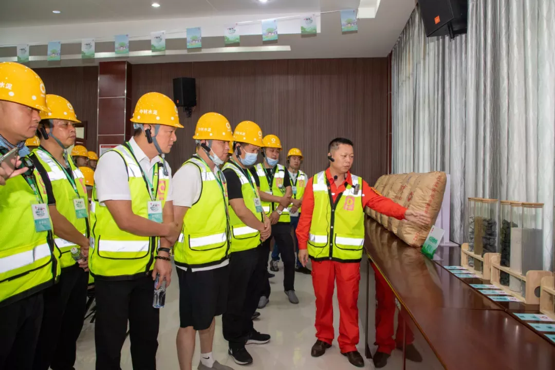 j9����վ�����й����ٷ���վ