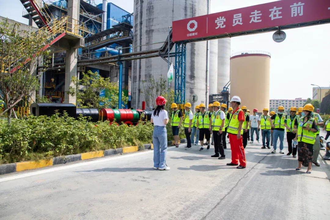 j9����վ�����й����ٷ���վ