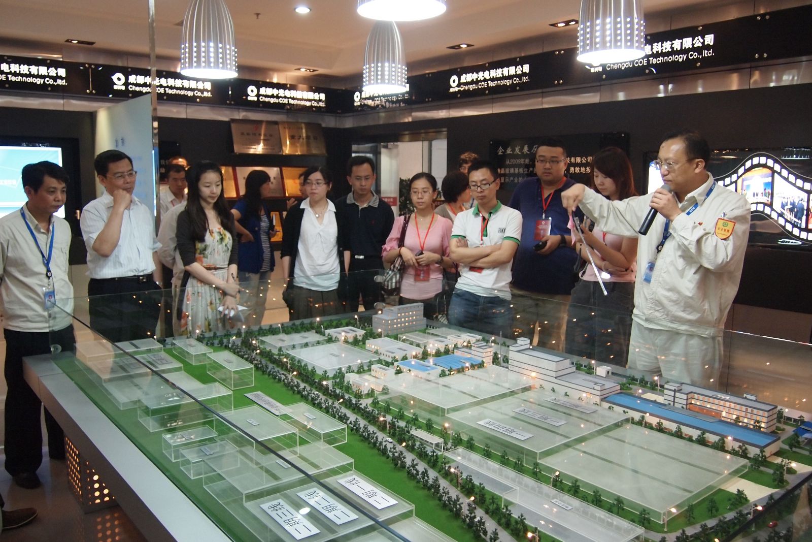 j9����վ�����й����ٷ���վ