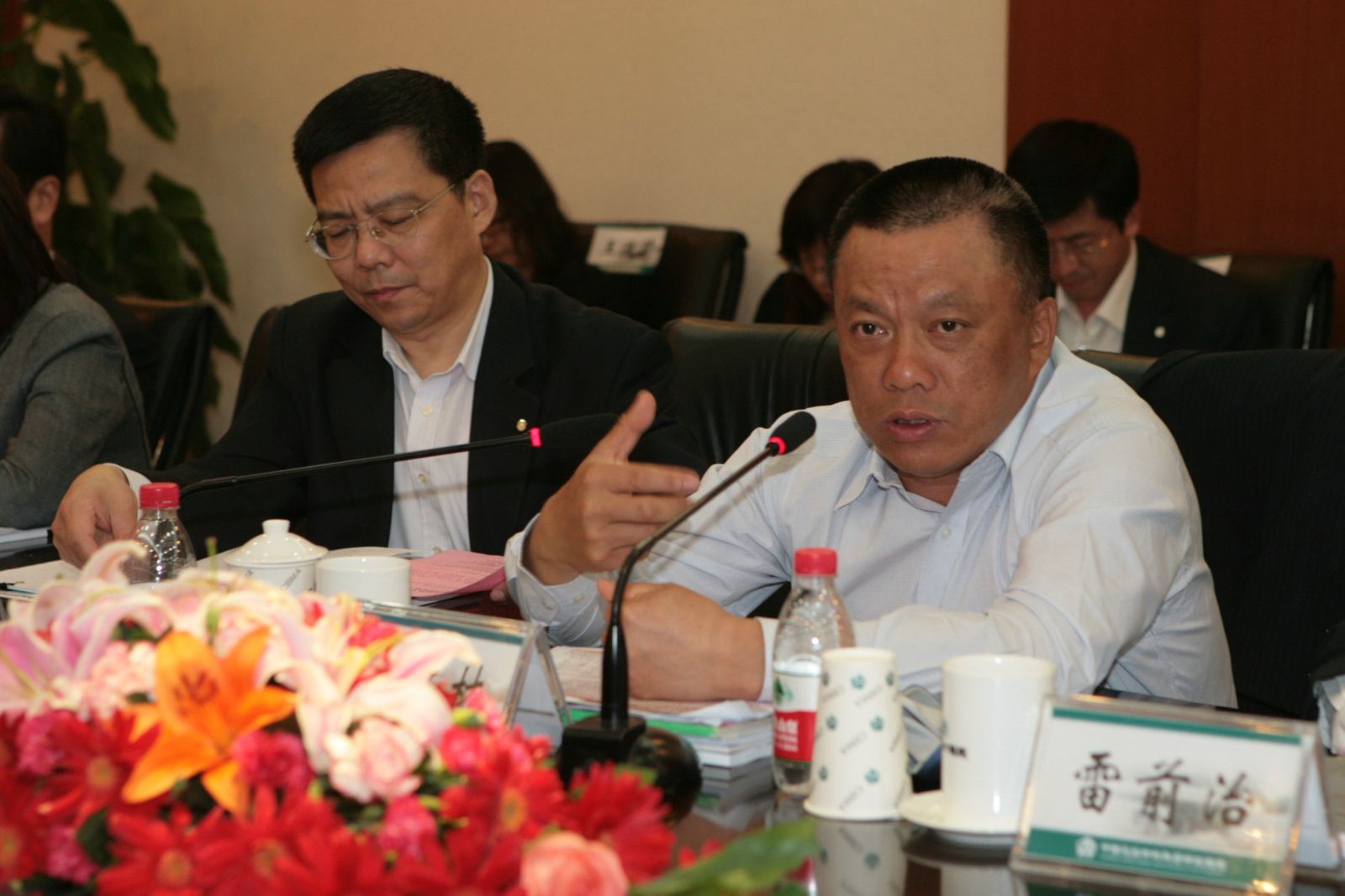 j9����վ�����й����ٷ���վ