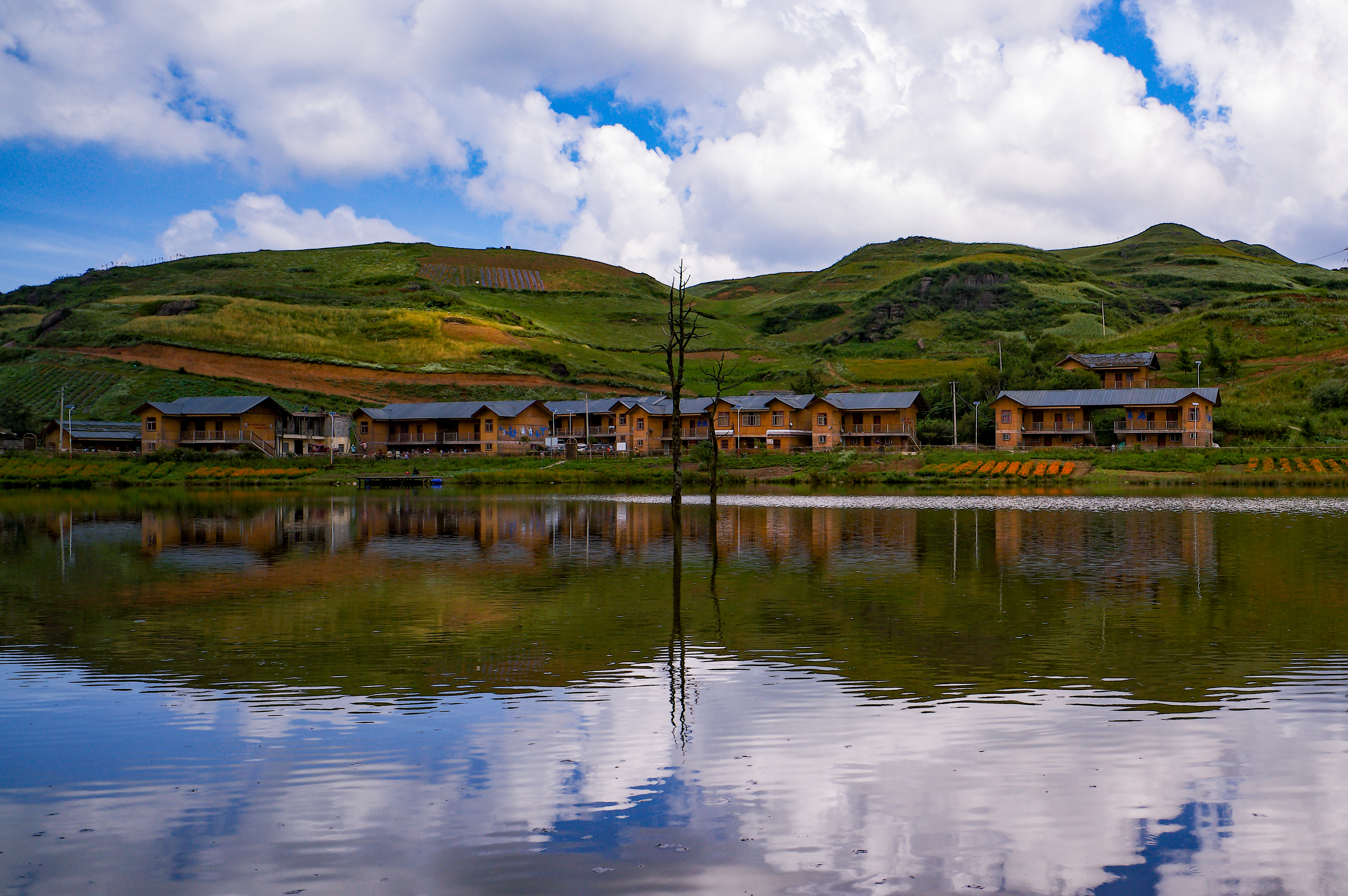 j9����վ�����й����ٷ���վ