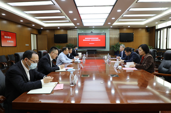 j9����վ�����й����ٷ���վ