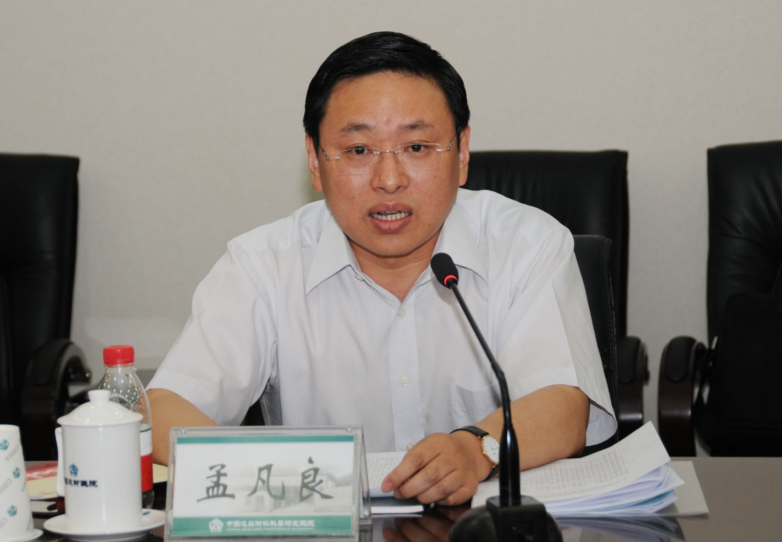 j9����վ�����й����ٷ���վ