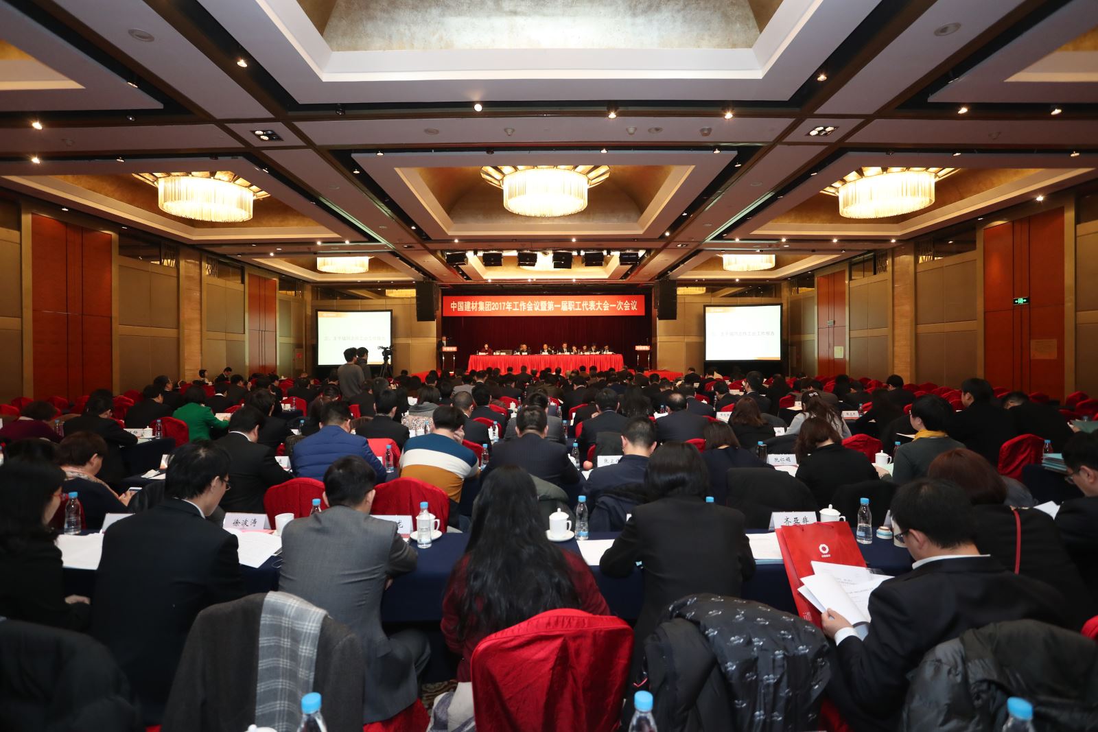 j9����վ�����й����ٷ���վ