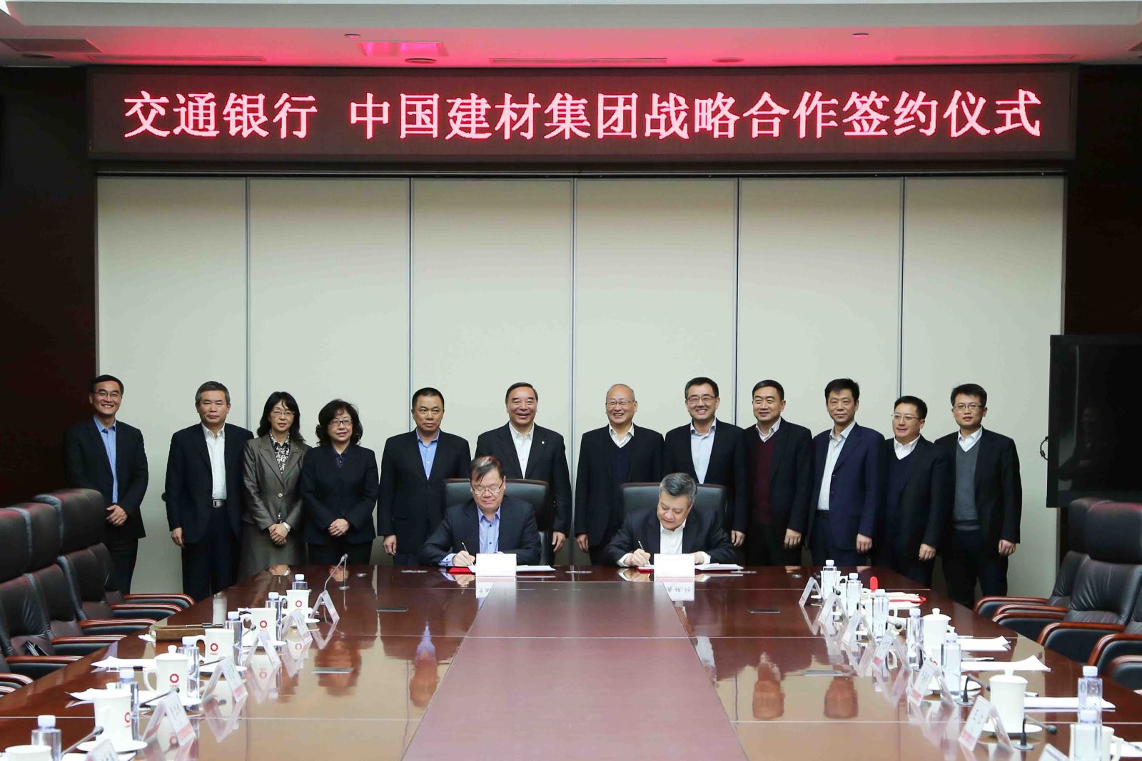 j9����վ�����й����ٷ���վ