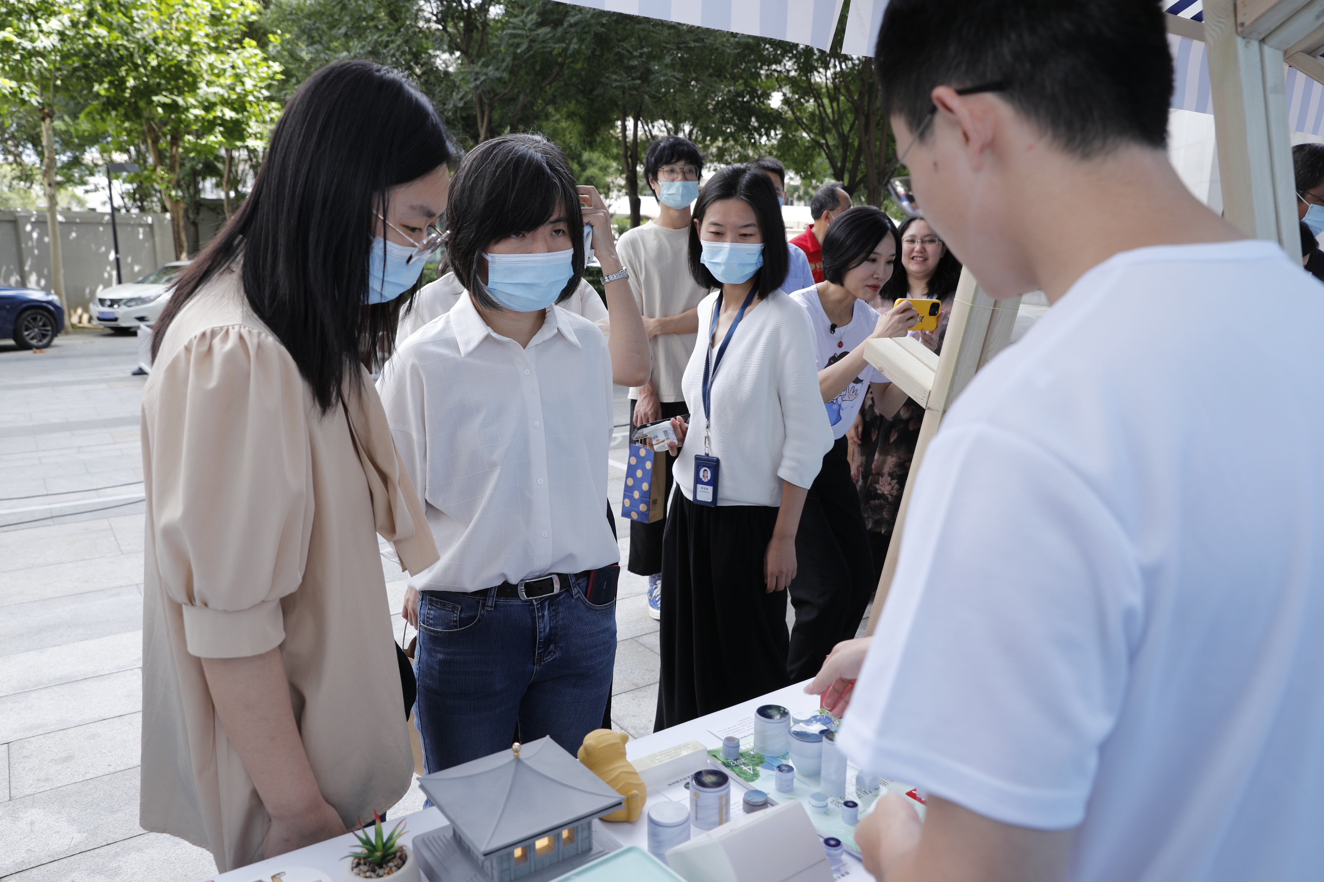 j9����վ�����й����ٷ���վ