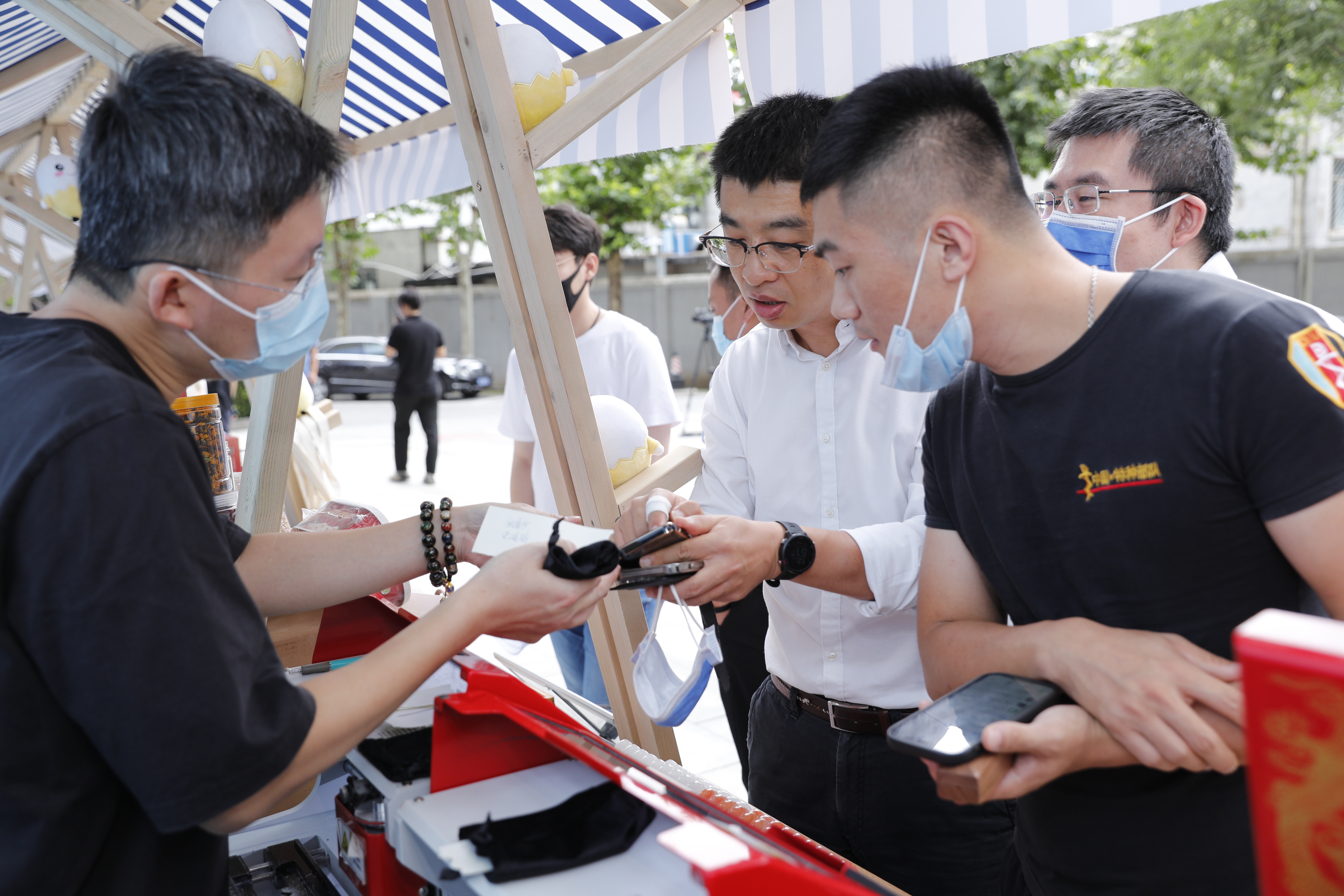 j9����վ�����й����ٷ���վ