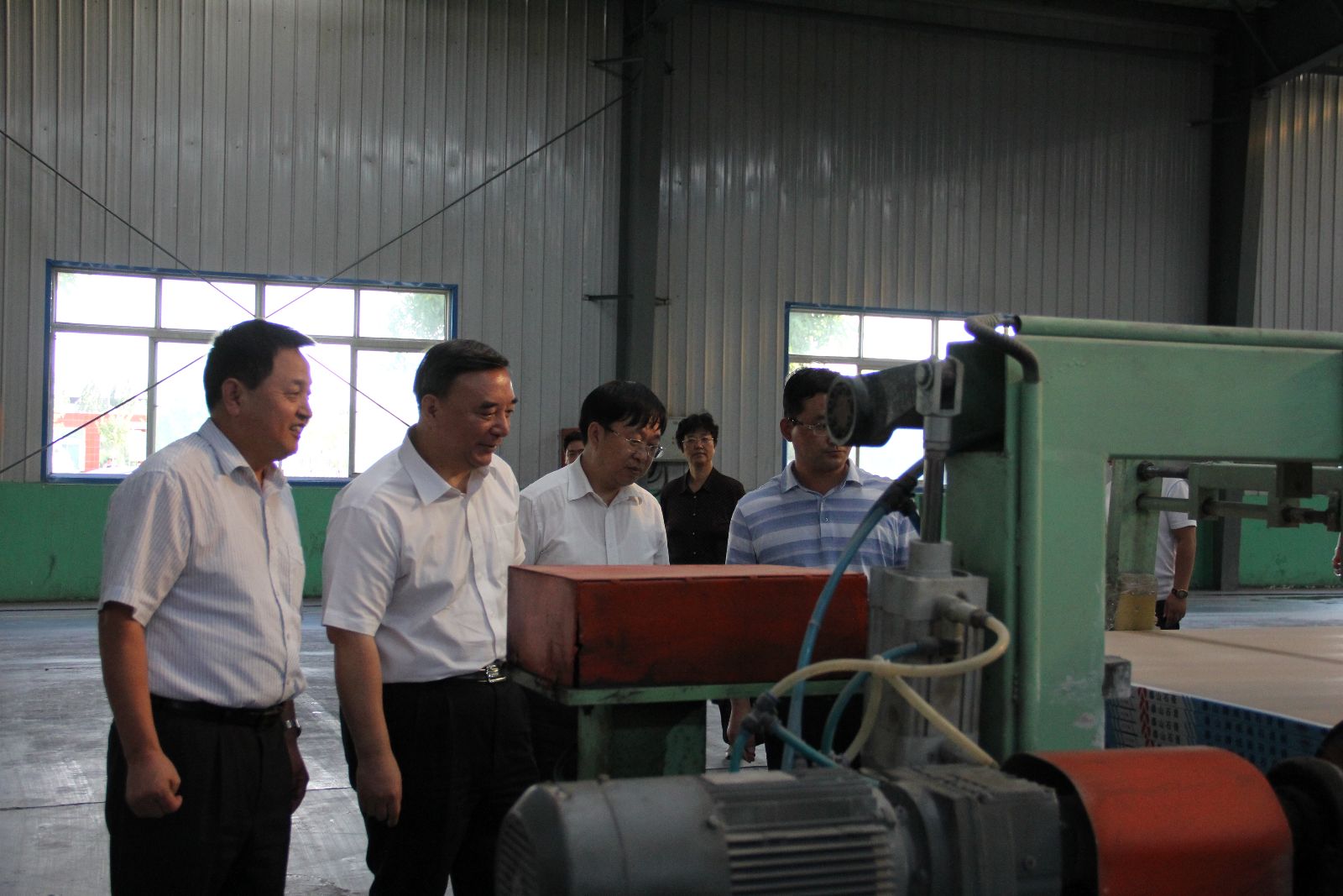 j9����վ�����й����ٷ���վ