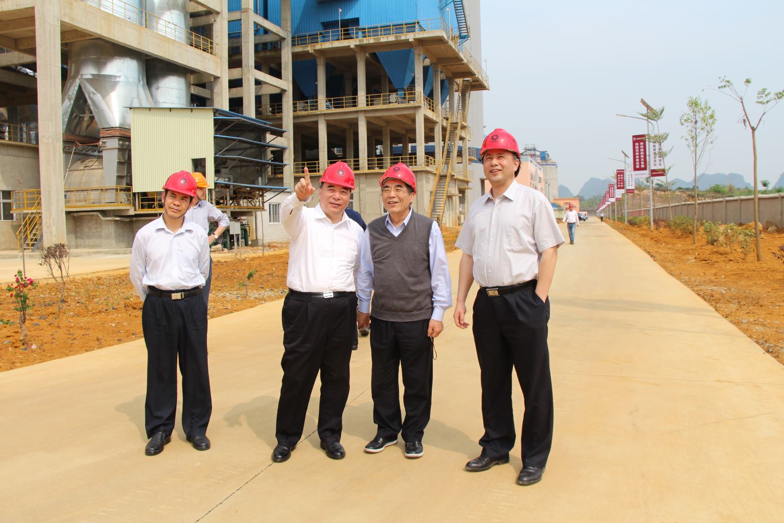 j9����վ�����й����ٷ���վ