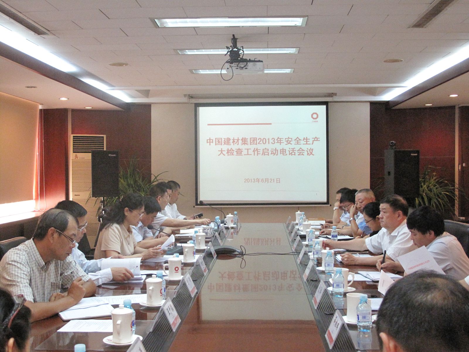 j9����վ�����й����ٷ���վ