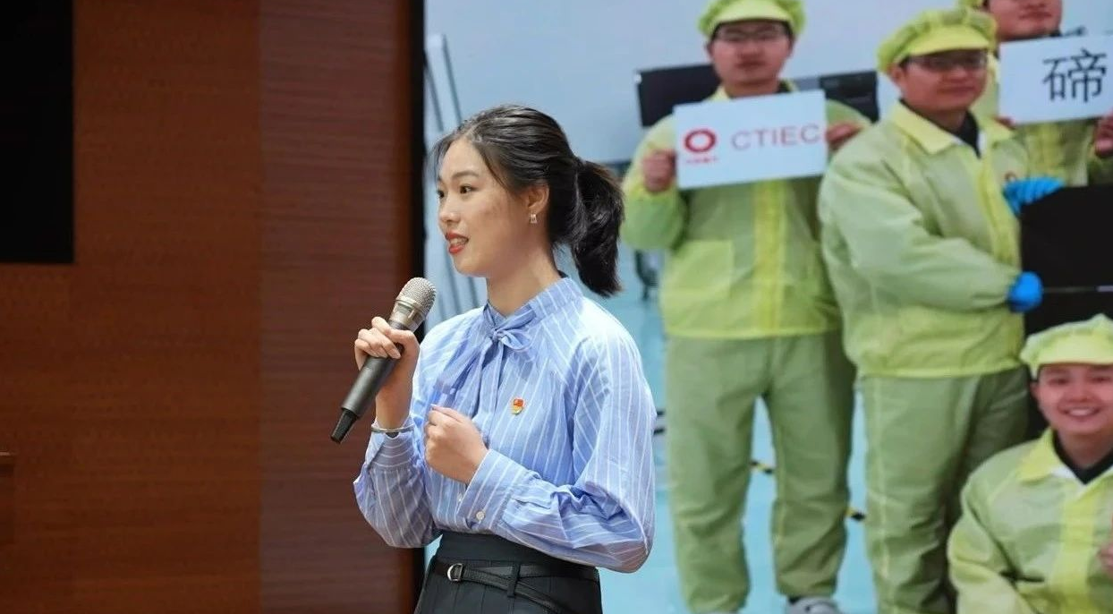  j9�ι���վ����������YOUNG˵ | �ڻ��ӷ��粣������������� 