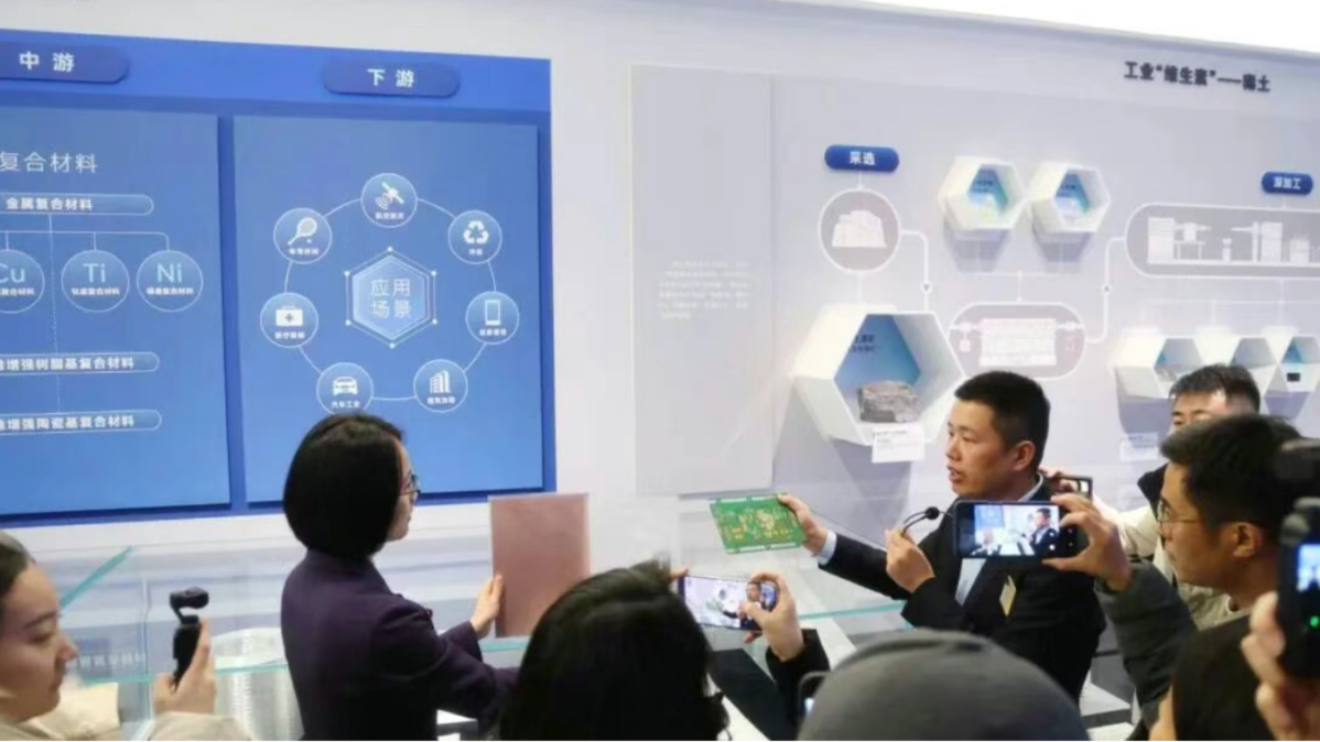 j9����վ�����й����ٷ���վ