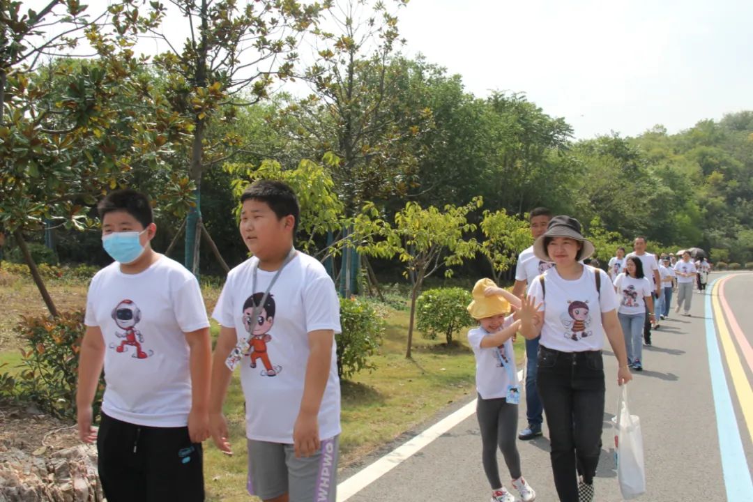 j9����վ�����й����ٷ���վ